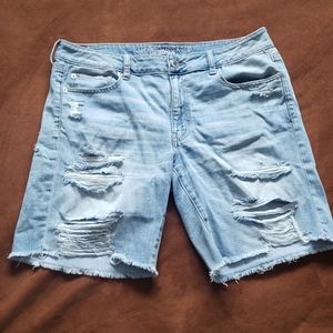 AE Bermuda Short